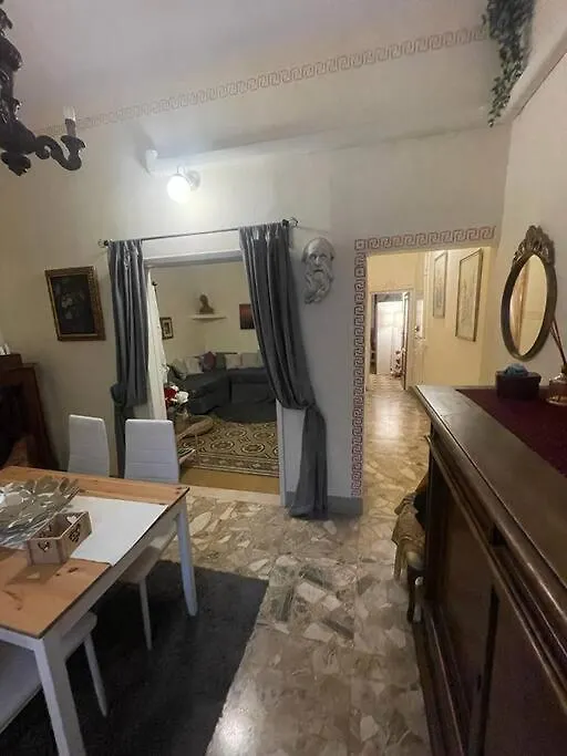Centro Storico Apartment Florence
